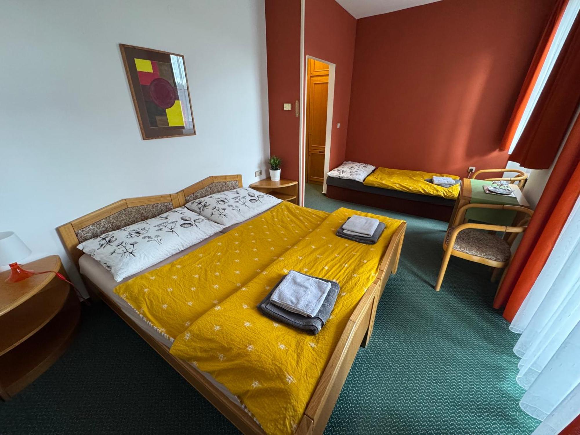 Hotel Lucni Dum Jańskie Łaźnie Pokój zdjęcie